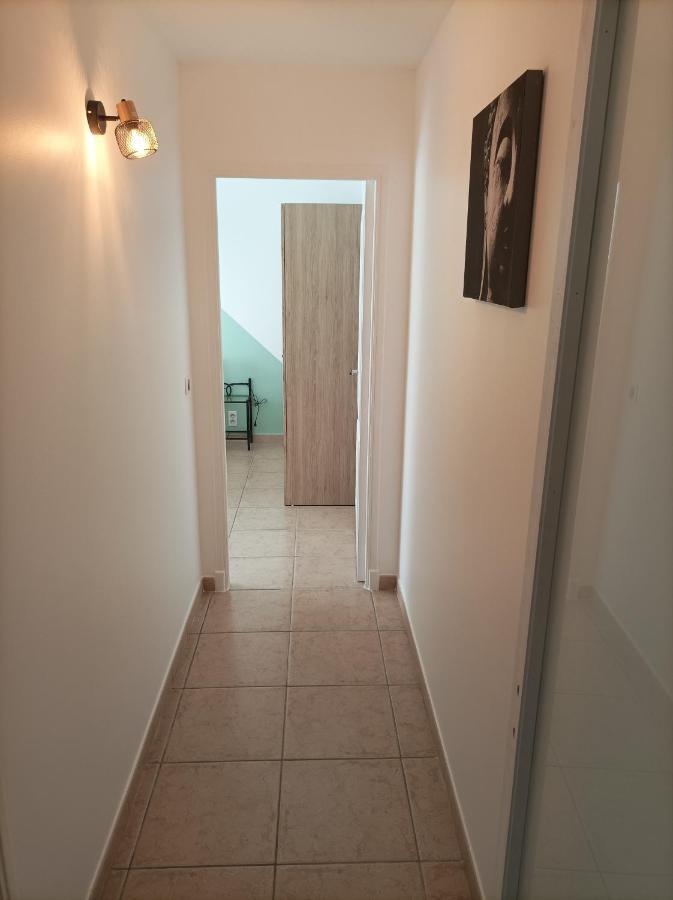 Tres Bel Appartement Entier Proche De La Mer 2 Chambres 1 Salon Vallauris Buitenkant foto